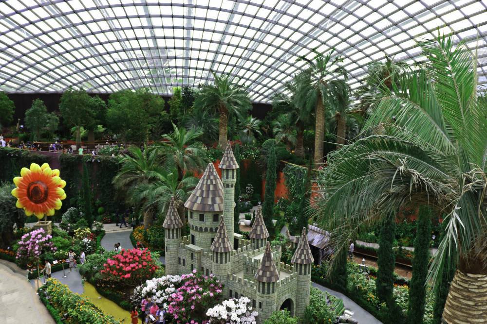 Flower Dome Singapore in Gardens by the Bay
